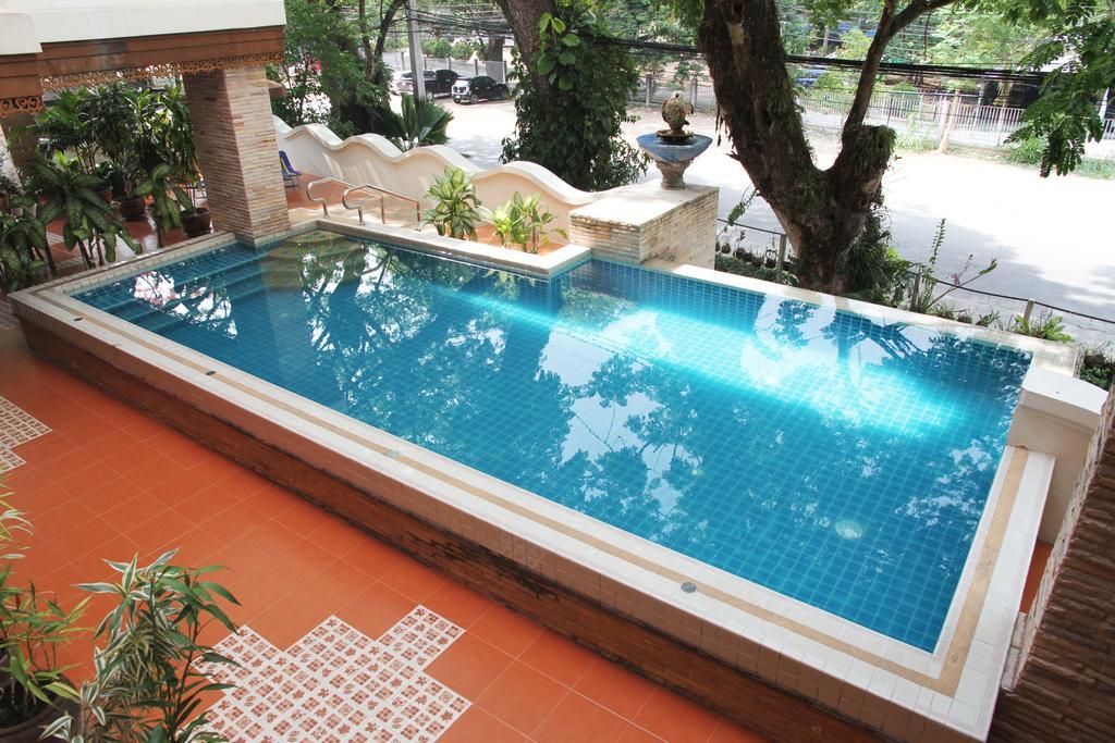 Aster Residence Chiang Mai Eksteriør billede